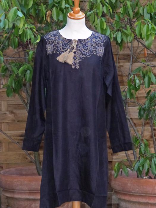 Robe Nanem Black La Fiancée du Mekong